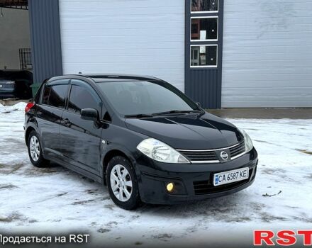 Черный Ниссан Тиида, объемом двигателя 1.8 л и пробегом 200 тыс. км за 4650 $, фото 1 на Automoto.ua