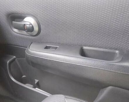 Коричневый Ниссан Тиида, объемом двигателя 1.6 л и пробегом 162 тыс. км за 6300 $, фото 15 на Automoto.ua