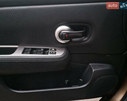 Коричневый Ниссан Тиида, объемом двигателя 1.6 л и пробегом 184 тыс. км за 6900 $, фото 6 на Automoto.ua