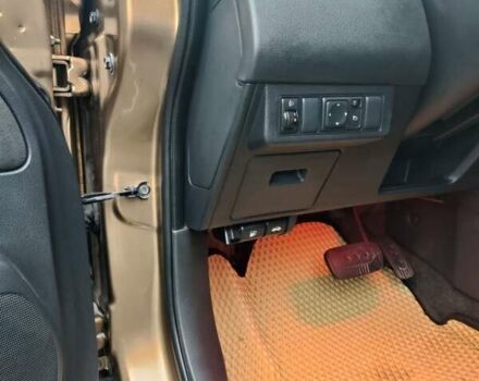 Коричневий Ніссан Тііда, об'ємом двигуна 1.6 л та пробігом 200 тис. км за 6490 $, фото 8 на Automoto.ua