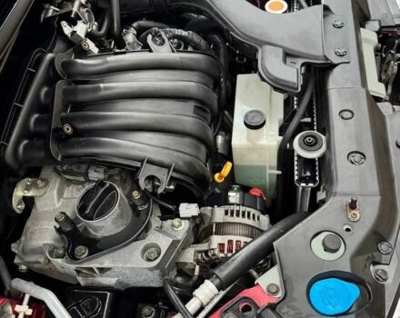 Красный Ниссан Тиида, объемом двигателя 1.6 л и пробегом 160 тыс. км за 6600 $, фото 12 на Automoto.ua