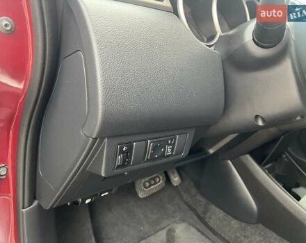 Красный Ниссан Тиида, объемом двигателя 1.6 л и пробегом 100 тыс. км за 6500 $, фото 7 на Automoto.ua