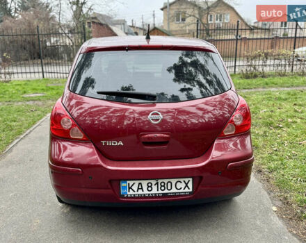 Красный Ниссан Тиида, объемом двигателя 1.6 л и пробегом 100 тыс. км за 6500 $, фото 8 на Automoto.ua