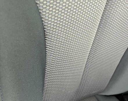 Красный Ниссан Тиида, объемом двигателя 1.6 л и пробегом 100 тыс. км за 6500 $, фото 23 на Automoto.ua