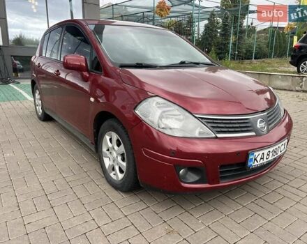 Красный Ниссан Тиида, объемом двигателя 1.6 л и пробегом 100 тыс. км за 6500 $, фото 2 на Automoto.ua