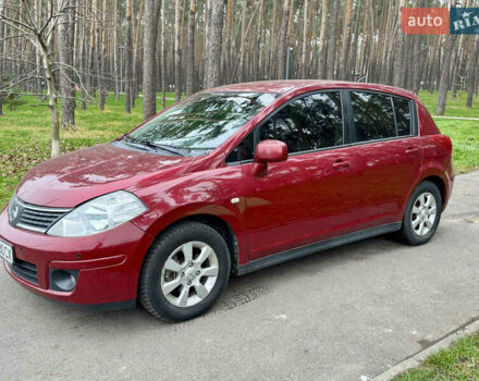 Красный Ниссан Тиида, объемом двигателя 1.6 л и пробегом 100 тыс. км за 6500 $, фото 9 на Automoto.ua