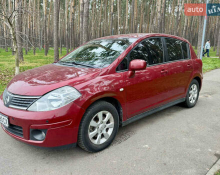 Красный Ниссан Тиида, объемом двигателя 1.6 л и пробегом 100 тыс. км за 6500 $, фото 31 на Automoto.ua