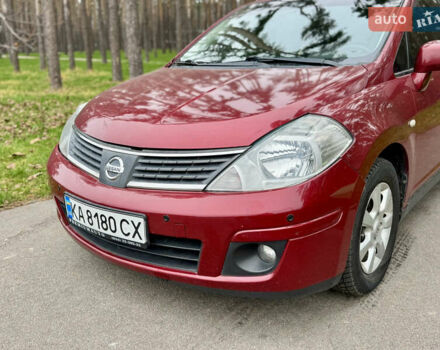 Красный Ниссан Тиида, объемом двигателя 1.6 л и пробегом 100 тыс. км за 6500 $, фото 23 на Automoto.ua
