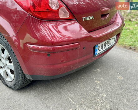 Красный Ниссан Тиида, объемом двигателя 1.6 л и пробегом 100 тыс. км за 6500 $, фото 25 на Automoto.ua