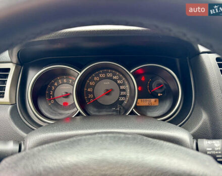 Красный Ниссан Тиида, объемом двигателя 1.6 л и пробегом 100 тыс. км за 6500 $, фото 51 на Automoto.ua