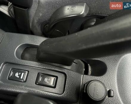 Красный Ниссан Тиида, объемом двигателя 1.6 л и пробегом 100 тыс. км за 6500 $, фото 21 на Automoto.ua