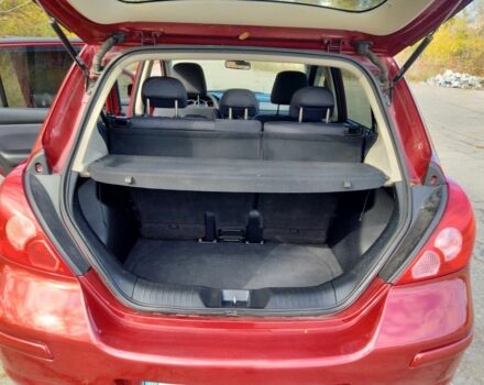 Красный Ниссан Тиида, объемом двигателя 1.6 л и пробегом 170 тыс. км за 5600 $, фото 13 на Automoto.ua