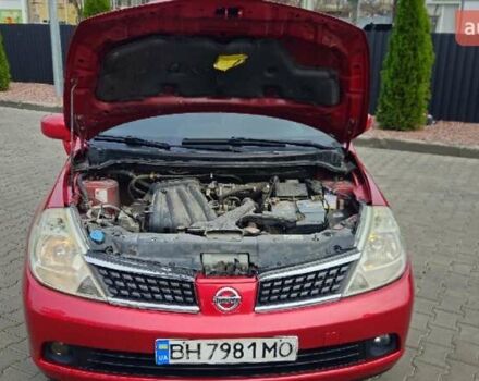 Красный Ниссан Тиида, объемом двигателя 1.6 л и пробегом 149 тыс. км за 5700 $, фото 25 на Automoto.ua