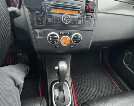 Красный Ниссан Тиида, объемом двигателя 1.6 л и пробегом 145 тыс. км за 5387 $, фото 18 на Automoto.ua