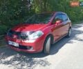 Красный Ниссан Тиида, объемом двигателя 1.6 л и пробегом 179 тыс. км за 6000 $, фото 3 на Automoto.ua