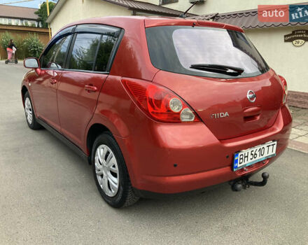 Красный Ниссан Тиида, объемом двигателя 1.6 л и пробегом 195 тыс. км за 5500 $, фото 8 на Automoto.ua