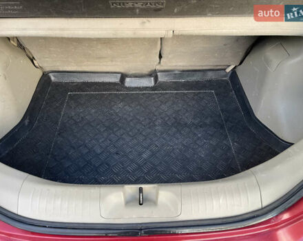 Червоний Ніссан Тііда, об'ємом двигуна 1.6 л та пробігом 147 тис. км за 5000 $, фото 10 на Automoto.ua