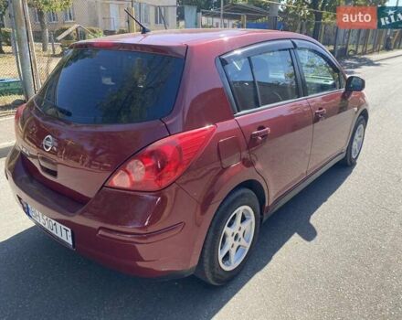 Красный Ниссан Тиида, объемом двигателя 1.8 л и пробегом 175 тыс. км за 5600 $, фото 5 на Automoto.ua