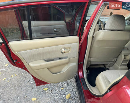 Червоний Ніссан Тііда, об'ємом двигуна 1.6 л та пробігом 147 тис. км за 5000 $, фото 8 на Automoto.ua