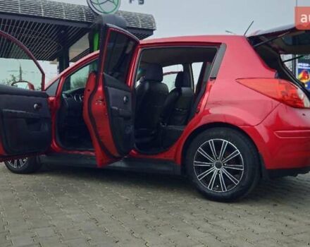 Красный Ниссан Тиида, объемом двигателя 1.6 л и пробегом 149 тыс. км за 5700 $, фото 12 на Automoto.ua