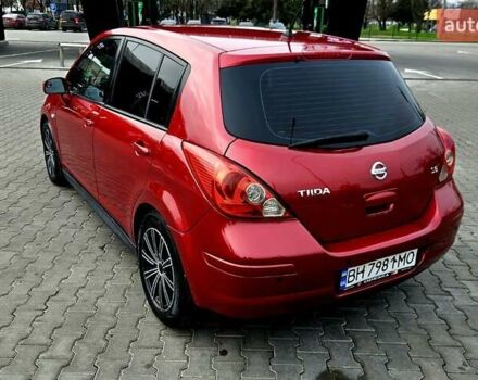 Красный Ниссан Тиида, объемом двигателя 1.6 л и пробегом 149 тыс. км за 5700 $, фото 23 на Automoto.ua