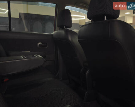 Красный Ниссан Тиида, объемом двигателя 1.5 л и пробегом 68 тыс. км за 7599 $, фото 21 на Automoto.ua