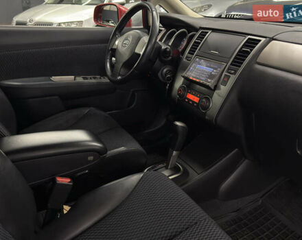 Красный Ниссан Тиида, объемом двигателя 1.5 л и пробегом 68 тыс. км за 7599 $, фото 18 на Automoto.ua