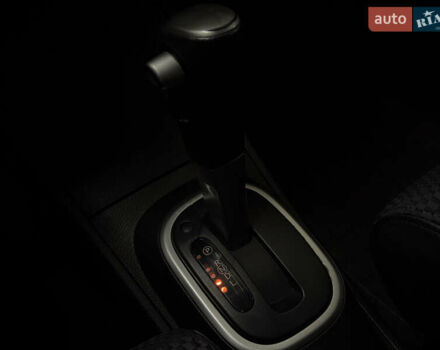 Красный Ниссан Тиида, объемом двигателя 1.5 л и пробегом 68 тыс. км за 7599 $, фото 28 на Automoto.ua