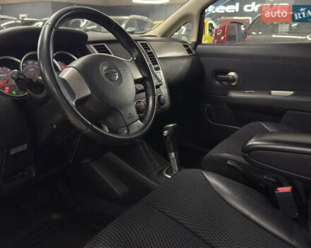 Красный Ниссан Тиида, объемом двигателя 1.5 л и пробегом 68 тыс. км за 7599 $, фото 16 на Automoto.ua