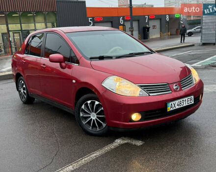 Красный Ниссан Тиида, объемом двигателя 1.6 л и пробегом 118 тыс. км за 5850 $, фото 4 на Automoto.ua