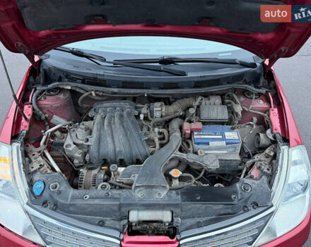 Красный Ниссан Тиида, объемом двигателя 1.6 л и пробегом 118 тыс. км за 5850 $, фото 28 на Automoto.ua