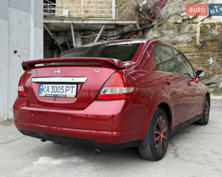 Красный Ниссан Тиида, объемом двигателя 1.6 л и пробегом 227 тыс. км за 5900 $, фото 5 на Automoto.ua