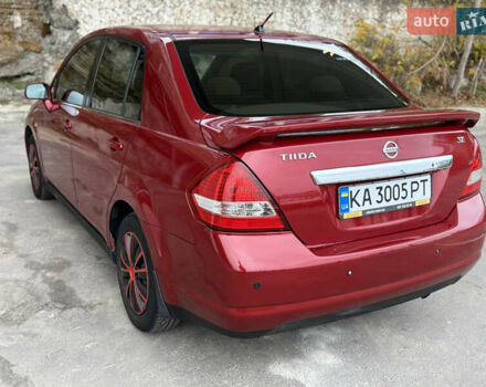 Красный Ниссан Тиида, объемом двигателя 1.6 л и пробегом 227 тыс. км за 5900 $, фото 7 на Automoto.ua