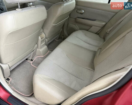 Красный Ниссан Тиида, объемом двигателя 1.6 л и пробегом 227 тыс. км за 5900 $, фото 16 на Automoto.ua