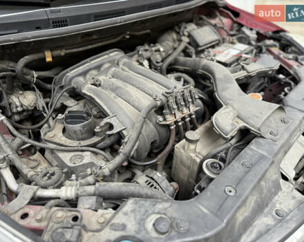 Красный Ниссан Тиида, объемом двигателя 1.6 л и пробегом 227 тыс. км за 5900 $, фото 27 на Automoto.ua