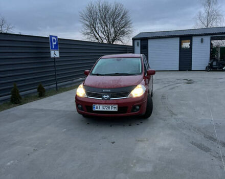 Красный Ниссан Тиида, объемом двигателя 1.6 л и пробегом 232 тыс. км за 7000 $, фото 19 на Automoto.ua