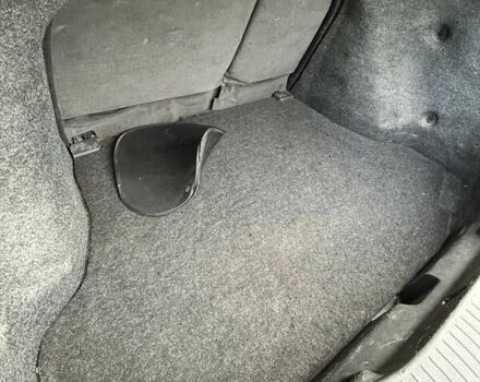 Красный Ниссан Тиида, объемом двигателя 1.6 л и пробегом 155 тыс. км за 6800 $, фото 10 на Automoto.ua