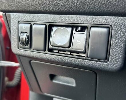 Красный Ниссан Тиида, объемом двигателя 1.6 л и пробегом 155 тыс. км за 6800 $, фото 20 на Automoto.ua