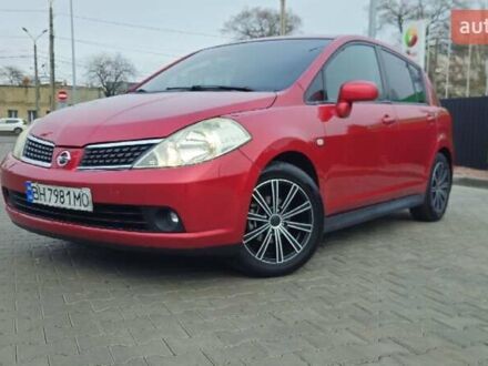 Червоний Ніссан Тііда, об'ємом двигуна 1.6 л та пробігом 149 тис. км за 5700 $, фото 1 на Automoto.ua