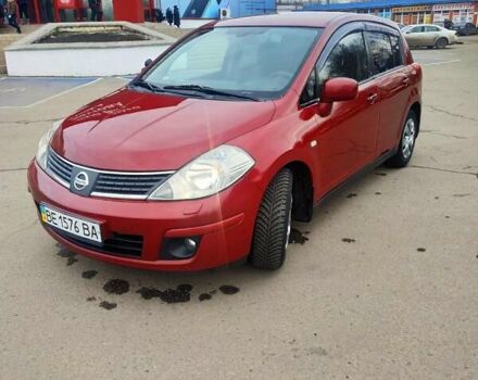Червоний Ніссан Тііда, об'ємом двигуна 1.8 л та пробігом 229 тис. км за 5700 $, фото 1 на Automoto.ua
