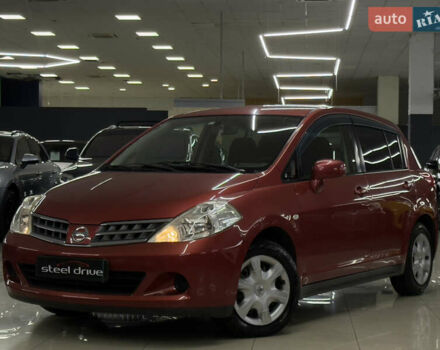 Красный Ниссан Тиида, объемом двигателя 1.5 л и пробегом 68 тыс. км за 7599 $, фото 1 на Automoto.ua