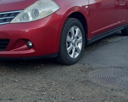 Червоний Ніссан Тііда, об'ємом двигуна 1.5 л та пробігом 63 тис. км за 7700 $, фото 1 на Automoto.ua
