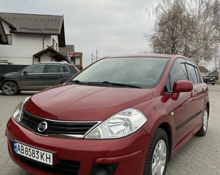 Красный Ниссан Тиида, объемом двигателя 1.6 л и пробегом 59 тыс. км за 9900 $, фото 1 на Automoto.ua