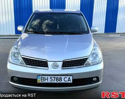 Ниссан Тиида, объемом двигателя 1.6 л и пробегом 157 тыс. км за 5600 $, фото 1 на Automoto.ua