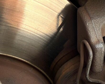 Ниссан Тиида, объемом двигателя 1.6 л и пробегом 167 тыс. км за 7450 $, фото 13 на Automoto.ua