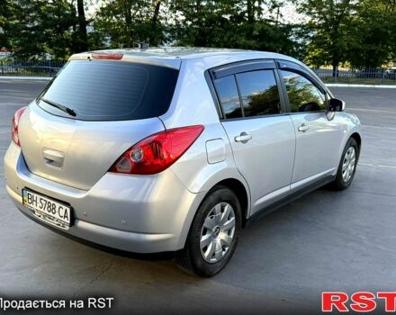 Ниссан Тиида, объемом двигателя 1.6 л и пробегом 157 тыс. км за 5600 $, фото 3 на Automoto.ua