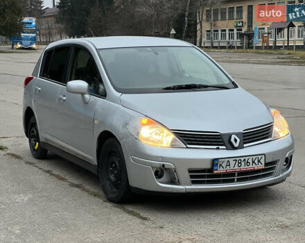 Ниссан Тиида, объемом двигателя 1.5 л и пробегом 51 тыс. км за 5500 $, фото 2 на Automoto.ua