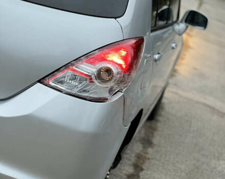 Ниссан Тиида, объемом двигателя 1.5 л и пробегом 51 тыс. км за 5500 $, фото 6 на Automoto.ua