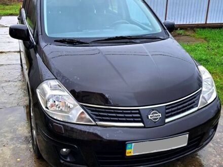 Ниссан Тиида, объемом двигателя 1.6 л и пробегом 205 тыс. км за 7500 $, фото 1 на Automoto.ua