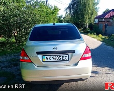 Жовтий Ніссан Тііда, об'ємом двигуна 1.6 л та пробігом 202 тис. км за 4750 $, фото 4 на Automoto.ua